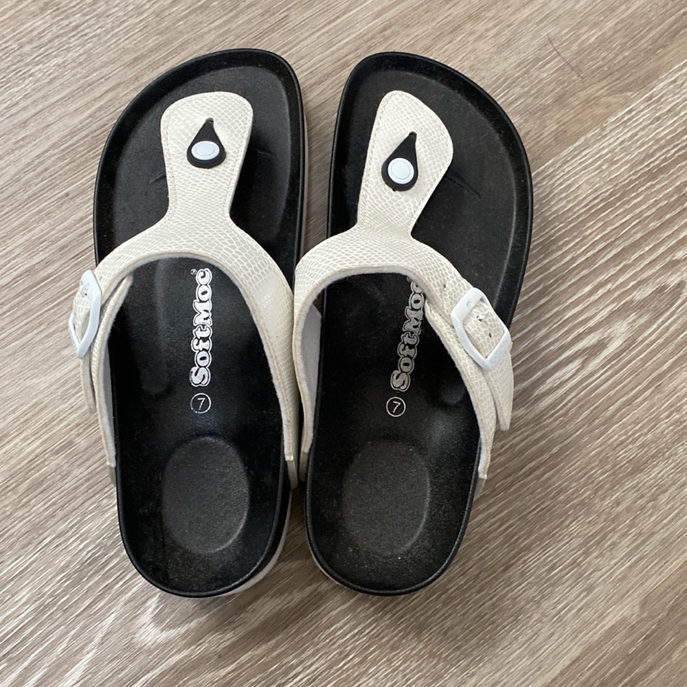 SoftMoc Sandals